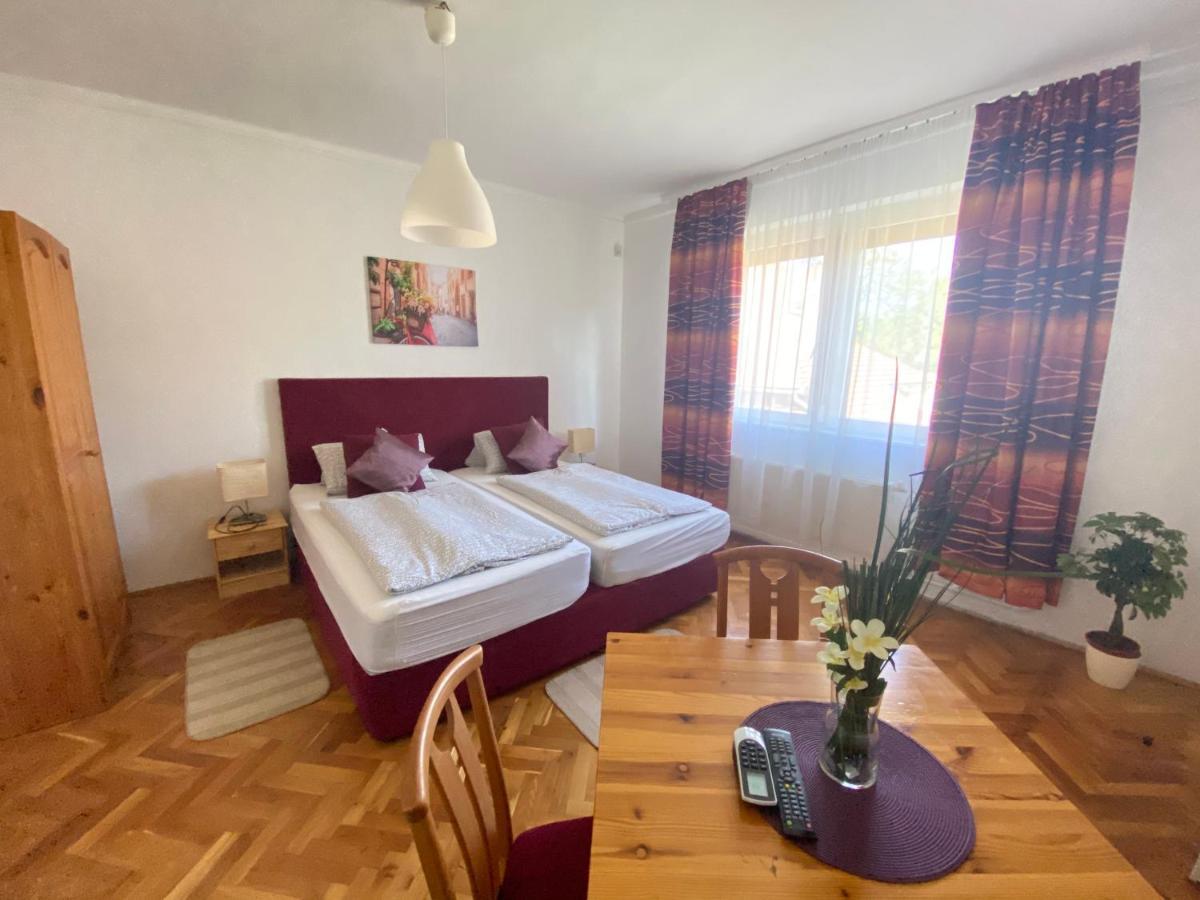 Anonymus Vendeghaz Apartment Сиофок Екстериор снимка