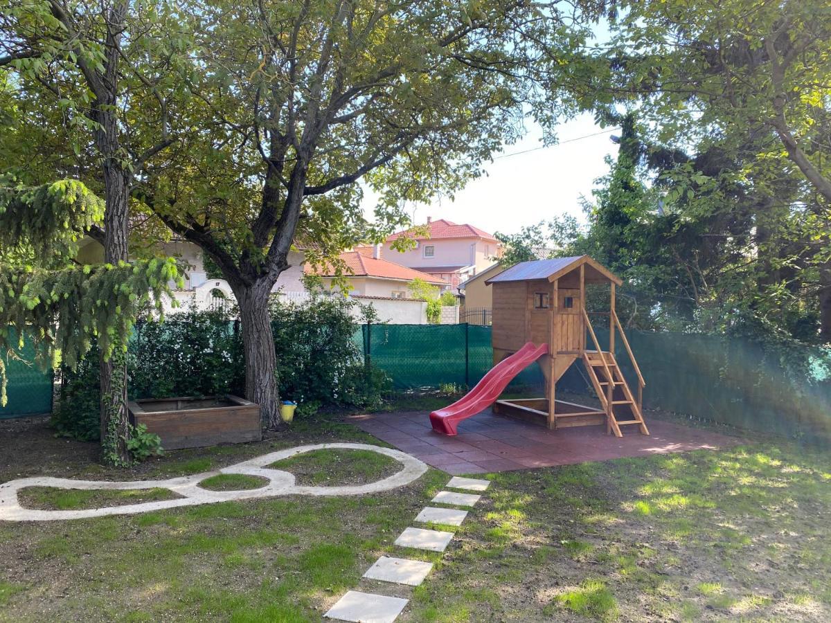 Anonymus Vendeghaz Apartment Сиофок Екстериор снимка