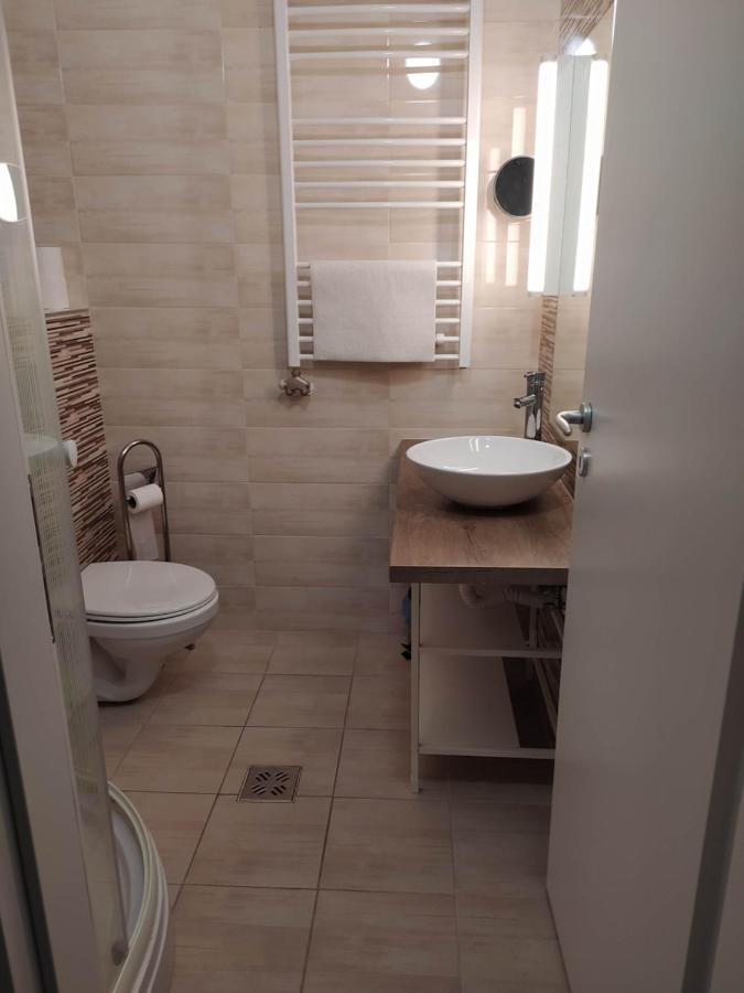 Anonymus Vendeghaz Apartment Сиофок Екстериор снимка